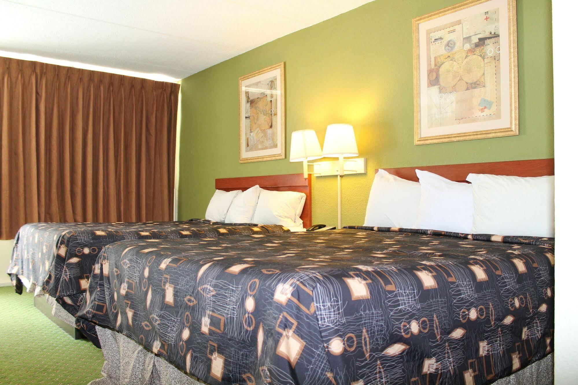 קינגסלנד Travelers Inn מראה חיצוני תמונה